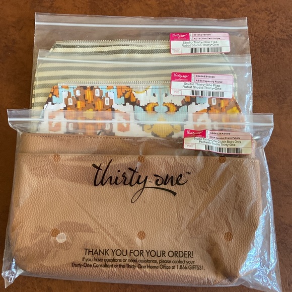 Studio Thirty-one Clutch Body in caramel pebble charm w/2 flaps - Picture 10 of 10